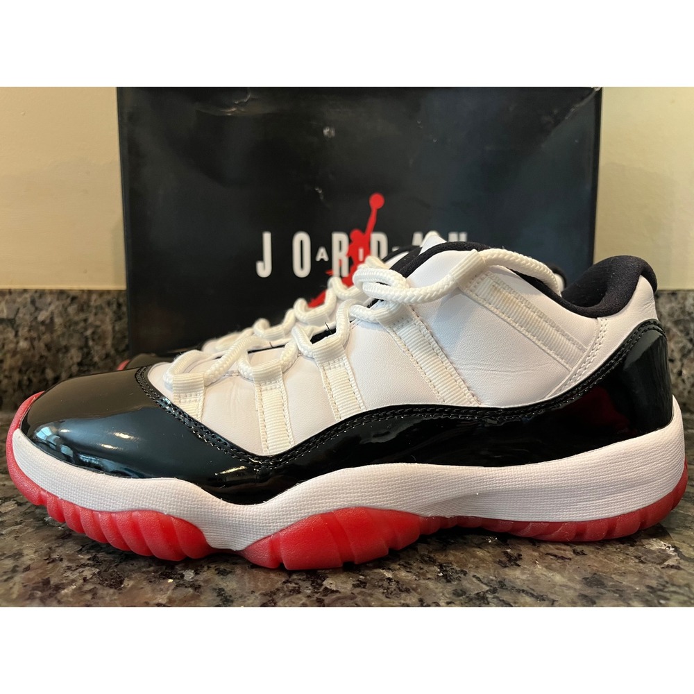 Jordan 11 Retro Low Concord Bred White Black Red AV2187-160 Mens Size 9 - Picture 3 of 10
